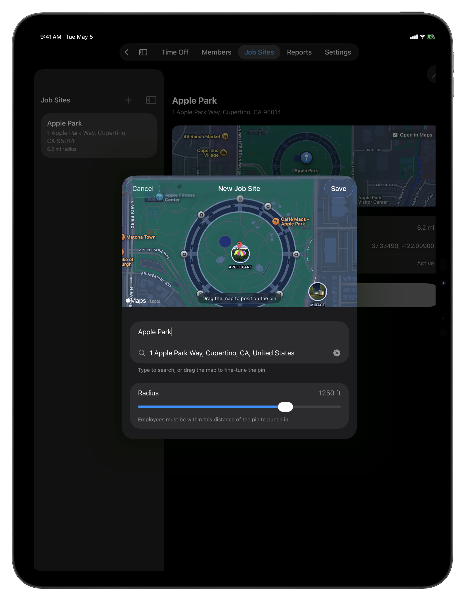 Un chantier sur iPad avec son épingle sur la carte et le rayon de géorepérage